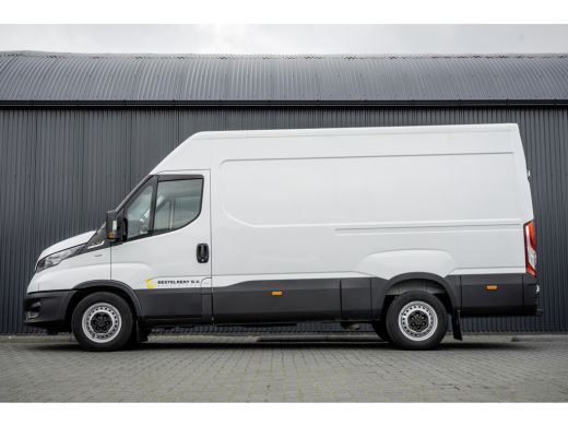 Iveco Daily 35S16V L2H2 | Automaat | 157 PK | ECC | 3500 KG Trekgewicht | MF Stuur | 3-Persoons ActivLease financial lease