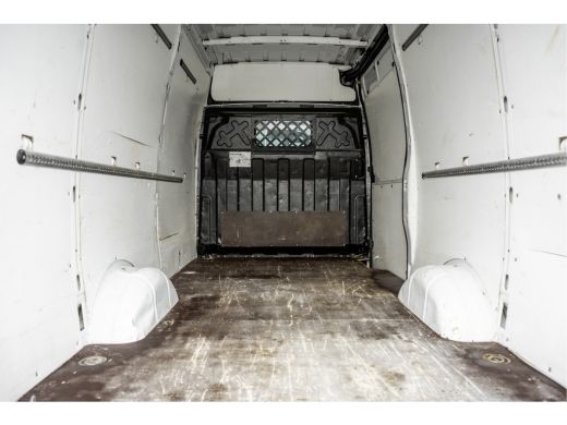 Iveco Daily 35S16V L2H2 | Automaat | 157 PK | ECC | 3500 KG Trekgewicht | MF Stuur | 3-Persoons ActivLease financial lease