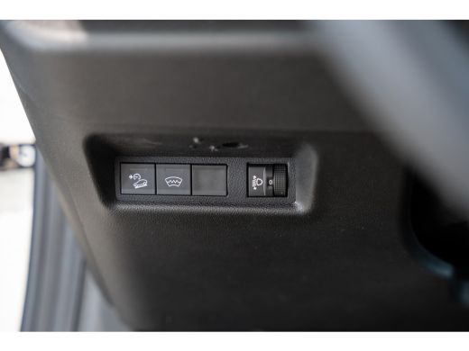 Jeep Avenger Longitude 54 kWh | Navigatie | Stoelverwarming | Keyless | 11kW | Cruise Controle | Climate Contr... ActivLease financial lease