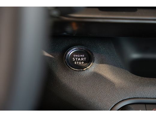 Jeep Avenger Longitude 54 kWh | Navigatie | Stoelverwarming | Keyless | 11kW | Cruise Controle | Climate Contr... ActivLease financial lease