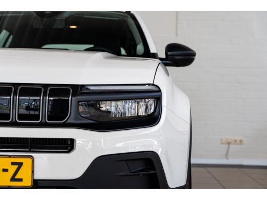 Jeep Avenger Longitude 54 kWh | Navigatie | Stoelverwarming | Keyless | 11kW | Cruise Controle | Climate Contr... ActivLease financial lease