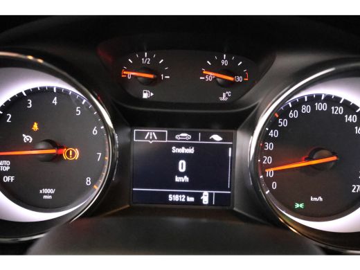 Opel Astra 1.2 Business Edition Cruise Control. Airco, Navi, PDC ActivLease financial lease