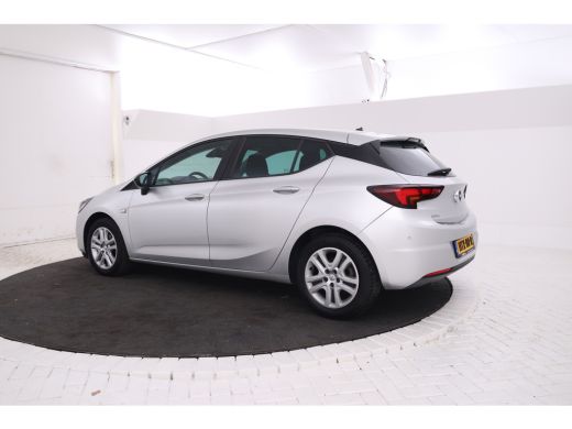 Opel Astra 1.2 Business Edition Cruise Control. Airco, Navi, PDC ActivLease financial lease