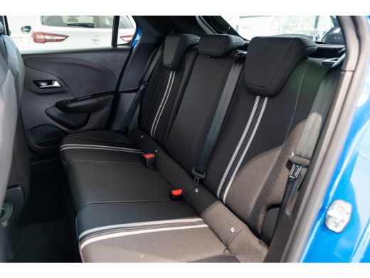 Opel Corsa 1.2 Turbo Hybrid Yes Automaat | Stoel & Stuurverwarming | Parkeersensoren | Apple Carplay & Andro... ActivLease financial lease
