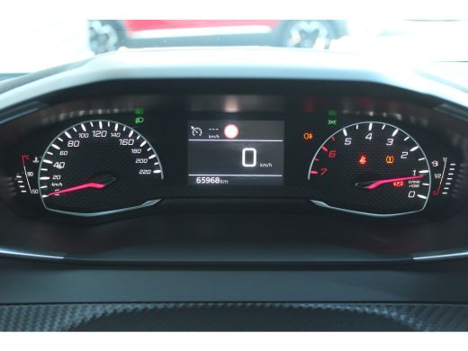 Peugeot 2008 1.2 PURETECH 100PK ACTIVE PACK / NAVI / CLIMA / LED / PDC / 16" LMV / PARELMOER / BLUETOOTH / CRU... ActivLease financial lease