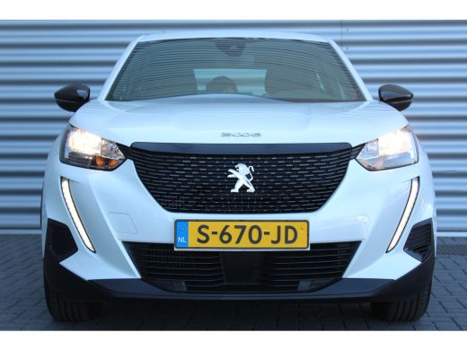 Peugeot 2008 1.2 PURETECH 100PK ACTIVE PACK / NAVI / CLIMA / LED / PDC / 16" LMV / PARELMOER / BLUETOOTH / CRU... ActivLease financial lease
