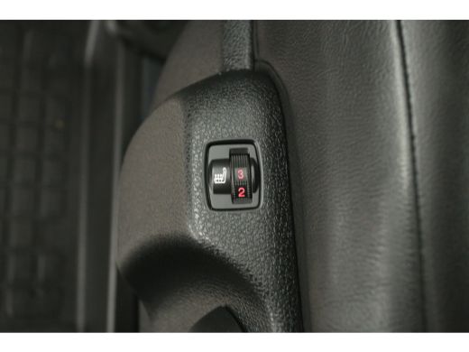 Peugeot Expert 227S 2.0 BlueHDI L2H1 180PK Automaat 360Camera Airco Carplay 3 Persoons Cruise PDC LED 17''LMV Tr... ActivLease financial lease