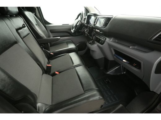 Peugeot Expert 227S 2.0 BlueHDI L2H1 180PK Automaat 360Camera Airco Carplay 3 Persoons Cruise PDC LED 17''LMV Tr... ActivLease financial lease