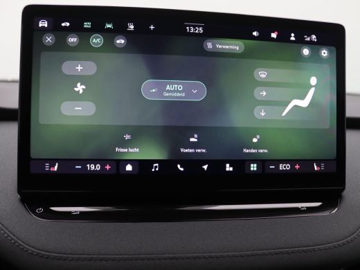 Skoda Elroq 60 Business Edition 204PK Warmtepomp, Keyless, Adaptieve Cruise Controle, Achteruitrijcamera, Sid... ActivLease financial lease