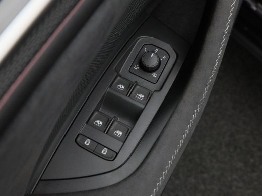 Skoda Kodiaq 1.5 TSi 204 Pk Automaat PHEV Sportline Business | Trekhaak | Panoramadak | Canton Audio | 20 Inch... ActivLease financial lease