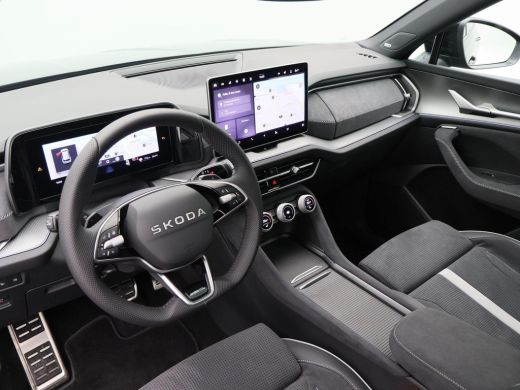 Skoda Kodiaq 1.5 TSi 204 Pk Automaat PHEV Sportline Business | Trekhaak | Panoramadak | Canton Audio | 20 Inch... ActivLease financial lease