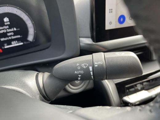 Toyota C-HR 1.8 Hybrid 140 First Edition | Navigatie | Apple CarPlay/Android auto | 360 graden camera | Elekt... ActivLease financial lease