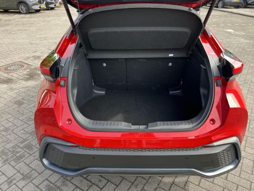 Toyota C-HR 1.8 Hybrid 140 First Edition | Navigatie | Apple CarPlay/Android auto | 360 graden camera | Elekt... ActivLease financial lease