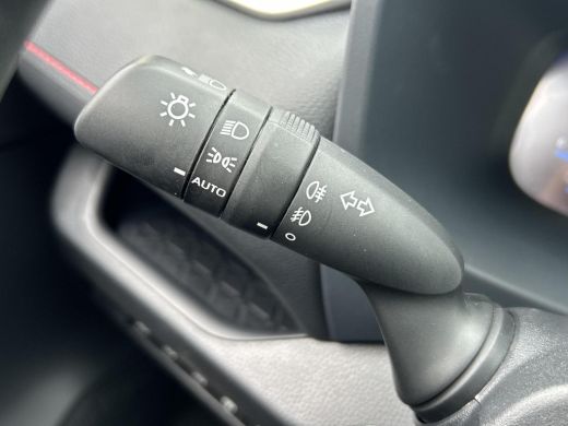 Toyota RAV4 2.5 Plug-in Hybrid AWD Style | Trekhaak | Apple CarPlay | Navigatie | Adaptive Cruise | Rijklaarp... ActivLease financial lease