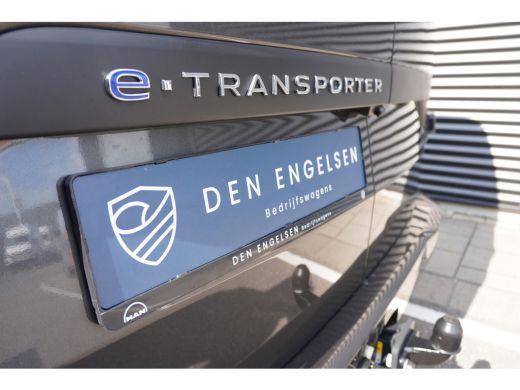 Volkswagen e-Transporter e-Transporter 286 pk e-Transporter Style 286 pk, Achterdeuren zonder ruit, Trekhaak, Climatronic,... ActivLease financial lease