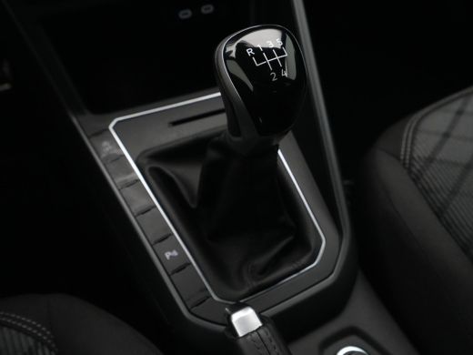 Volkswagen Polo 1.0 TSI 95pk R-Line Navi via App Pdc Clima Acc 186 ActivLease financial lease