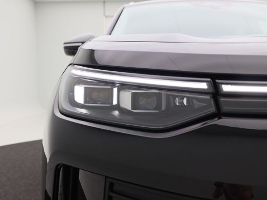 Volkswagen Tayron 1.5 eHybrid 204 Pk Automaat Life Edition | Trekhaak | 17 Inch | LED Matrix | Privacy Glass | 360 ... ActivLease financial lease