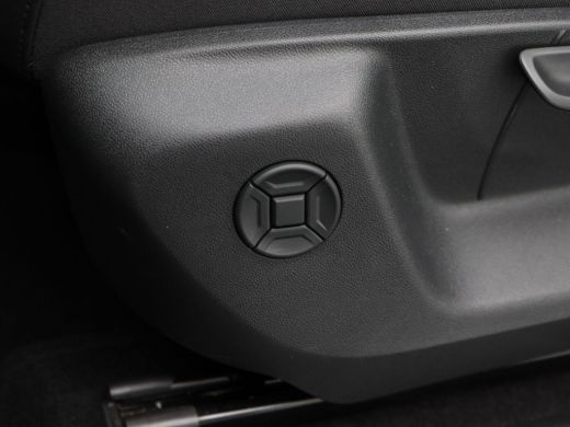 Volkswagen Tayron 1.5 eHybrid 204 Pk Automaat Life Edition | Trekhaak | 17 Inch | LED Matrix | Privacy Glass | 360 ... ActivLease financial lease