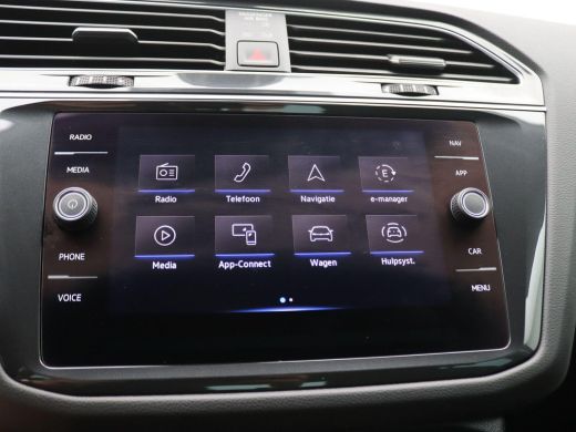 Volkswagen Tiguan 1.4 life eHybrid 245PK DSG full led, adaptive cruise met travel assist,  side assist, keyless, st... ActivLease financial lease