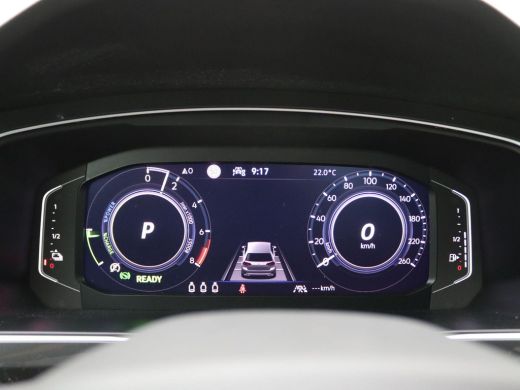 Volkswagen Tiguan 1.4 life eHybrid 245PK DSG full led, adaptive cruise met travel assist,  side assist, keyless, st... ActivLease financial lease