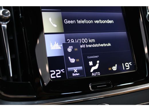 Volvo  V90 T5 254PK Momentum | 360º | Head-Up Display | Panoramadak | Trekhaak | Stoel&Stuur Verw. ActivLease financial lease