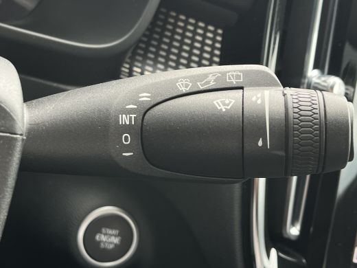 Volvo  XC40 1.5 T5 Recharge R-Design | Pilot Assist | Harman/Kardon | 21" | Camera | ActivLease financial lease