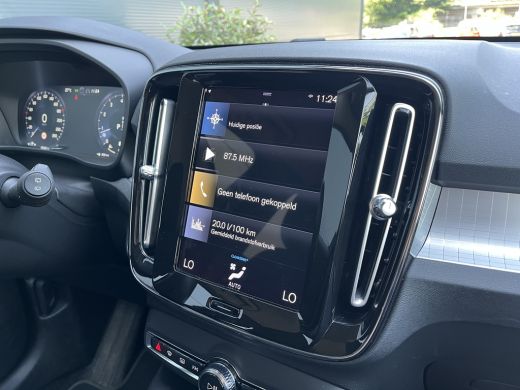 Volvo  XC40 2.0 B4 Business Pro | Pilot Assist | Trekhaak | Camera | DAB | ActivLease financial lease