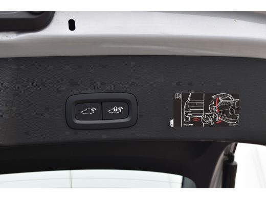 Volvo  XC40 T5 R-Design | Keyless | Nubuck Bekleding | 19" | ActivLease financial lease