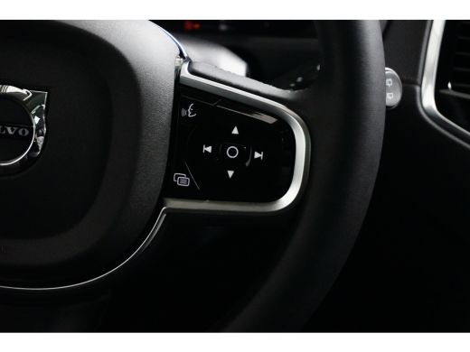 Volvo  XC90 T8 Ultimate Dark | B&W | HUD | Luchtvering | Trekhaak | 360 | Stoelventilatie | ActivLease financial lease