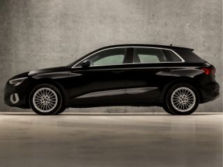 Audi A3 Sportback 30 TFSI Sportline Automaat (APPLE CARPLAY, GROOT NAVI, CLIMATE, PARKEERSENSOREN, SPORTS...