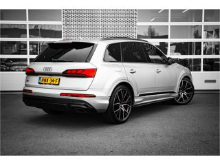 Audi Q7 60 TFSI e 490pk quattro Pro Line S Competition | Panoramadak | Vierwielbesturing | 22" | Tour & C...