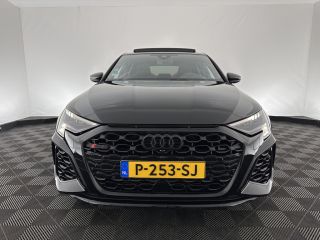 Audi RS3 2.5 TFSI quattro Aut. *PANO | HEAD-UP | MATRIX-LED | FULL-LED | ADAPTIVE-CRUISE | BLIND-SPOT | ME...