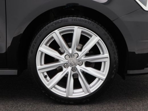 Audi A1 Sportback Sportback 1.0 TFSi S-Line | Cruise | Navigatie | Airco | Bluetooth | Parkeersensoren | 17 Inch | ... ActivLease financial lease