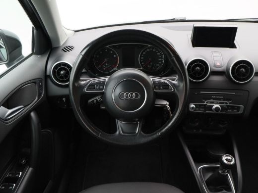 Audi A1 Sportback Sportback 1.0 TFSi S-Line | Cruise | Navigatie | Airco | Bluetooth | Parkeersensoren | 17 Inch | ... ActivLease financial lease