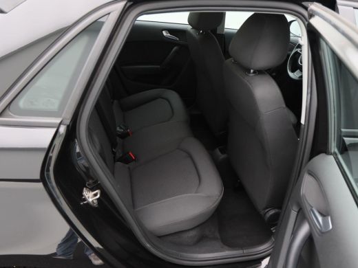 Audi A1 Sportback Sportback 1.0 TFSi S-Line | Cruise | Navigatie | Airco | Bluetooth | Parkeersensoren | 17 Inch | ... ActivLease financial lease