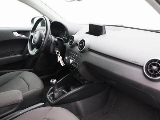 Audi A1 Sportback Sportback 1.0 TFSi S-Line | Cruise | Airco | Bluetooth | Parkeersensoren | 17 Inch | 78.688 Km!! ActivLease financial lease