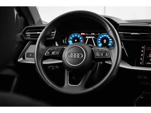 Audi A3 Sportback 30 TFSI Pro Line 111PK | Climate Control | Apple Carplay/Android Auto | DAB ontvanger | ActivLease financial lease