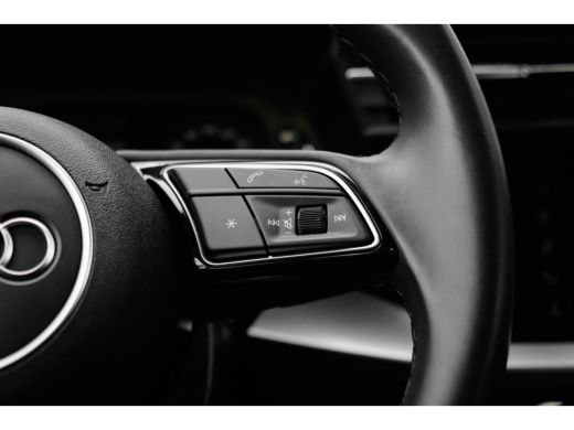 Audi A3 Sportback 30 TFSI Pro Line 111PK | Climate Control | Apple Carplay/Android Auto | DAB ontvanger | ActivLease financial lease