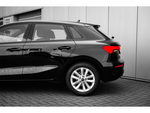 Audi A3 Sportback 30 TFSI Pro Line 111PK | Climate Control | Apple Carplay/Android Auto | DAB ontvanger | ActivLease financial lease