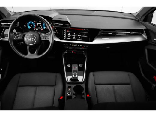 Audi A3 Sportback 30 TFSI Pro Line 111PK | Climate Control | Apple Carplay/Android Auto | DAB ontvanger | ActivLease financial lease