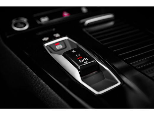 Audi A6 Avant e-tron Avant e-tron S edition | Audi smartphone interface | Comfortsleutel | Elektrisch instelbare voors... ActivLease financial lease