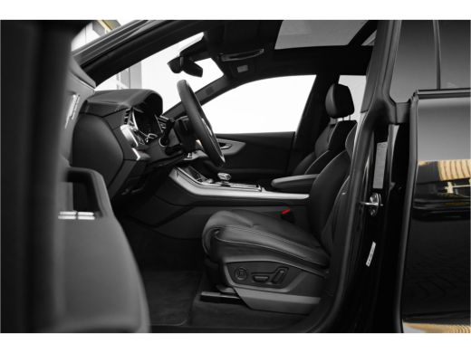 Audi Q8 55 TFSI e quattro Pro Line S 394PK | Trekhaak |  Panorama Dak | Head-Up Display | Vierwiel bestur... ActivLease financial lease