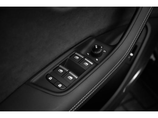 Audi Q8 55 TFSI e quattro Pro Line S 394PK | Trekhaak |  Panorama Dak | Head-Up Display | Vierwiel bestur... ActivLease financial lease