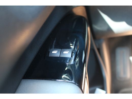 Citroën C4 Cactus 1.2 PureTech Feel | Achteruitrijcamera | Airco (automatisch) | Apple Carplay/Android Auto|telefoo... ActivLease financial lease