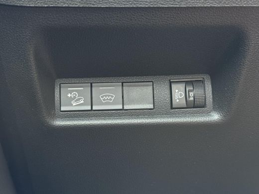 Jeep Avenger Longitude 54 kWh Aut. | Navi | Carplay | Stoelverwarming | ActivLease financial lease