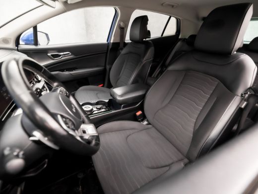 Kia Sportage 1.6 T-GDi Plug-in Hybrid AWD DynamicLine 266Pk Automaat (APPLE CARPLAY, GROOT NAVI, STUUR/STOELVE... ActivLease financial lease