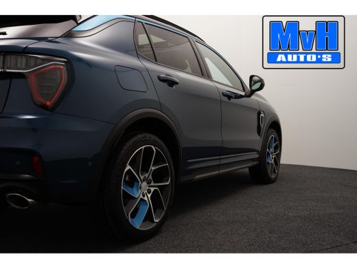 Lynk & Co 01 1.5 Plug-in Hybride|262PK|LUXE|360°CAM|PANO|NAP ActivLease financial lease