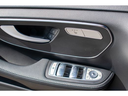 Mercedes-Benz V-Klasse 300d Lang DC Avantgarde Edition -AMG-ACC-Trekhaak-360camera-Standkachel-Elect Schuifdeuren- ActivLease financial lease