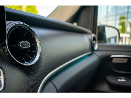 Mercedes-Benz V-Klasse 300d Lang DC Avantgarde Edition -AMG-ACC-Trekhaak-360camera-Standkachel-Elect Schuifdeuren- ActivLease financial lease