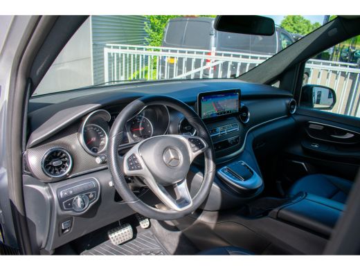 Mercedes-Benz V-Klasse 300d Lang DC Avantgarde Edition -AMG-ACC-Trekhaak-360camera-Standkachel-Elect Schuifdeuren- ActivLease financial lease